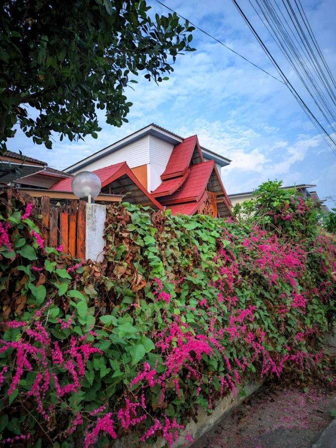 De Rose Hotel Chiang Mai Exterior photo